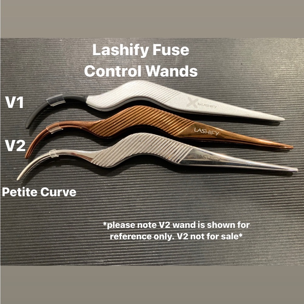 LASHIFY Petite and V1 Wand Fuse Control Wands with sleeve and pair of wandoms